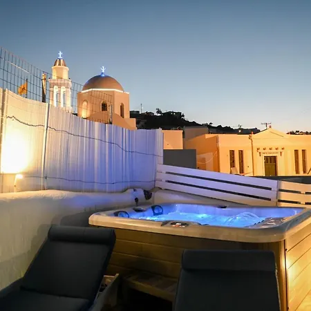 Mary Castelia 2 With Jacuzzi *
